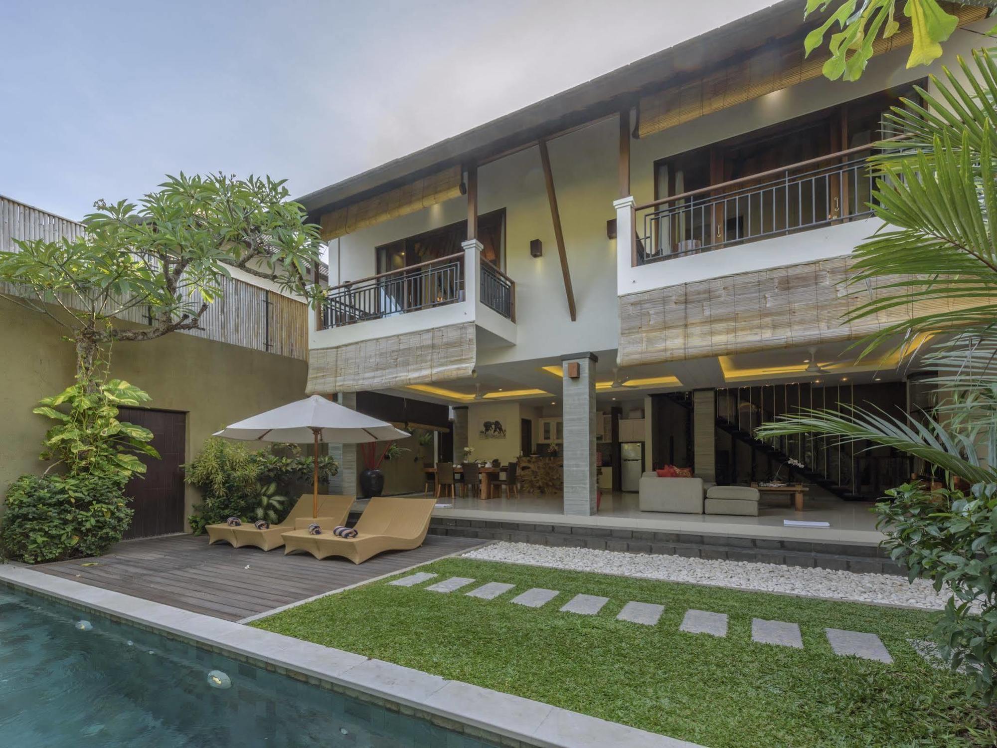 סמיניאק The Kumpi Villas מראה חיצוני תמונה
